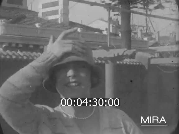 Portraits de femmes à Vichy et Nice